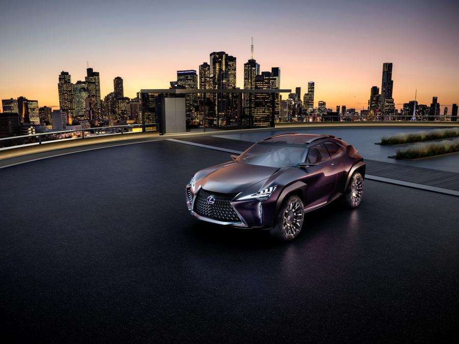  Lexus UX Concept 2016 года  (фото 3 из 18)